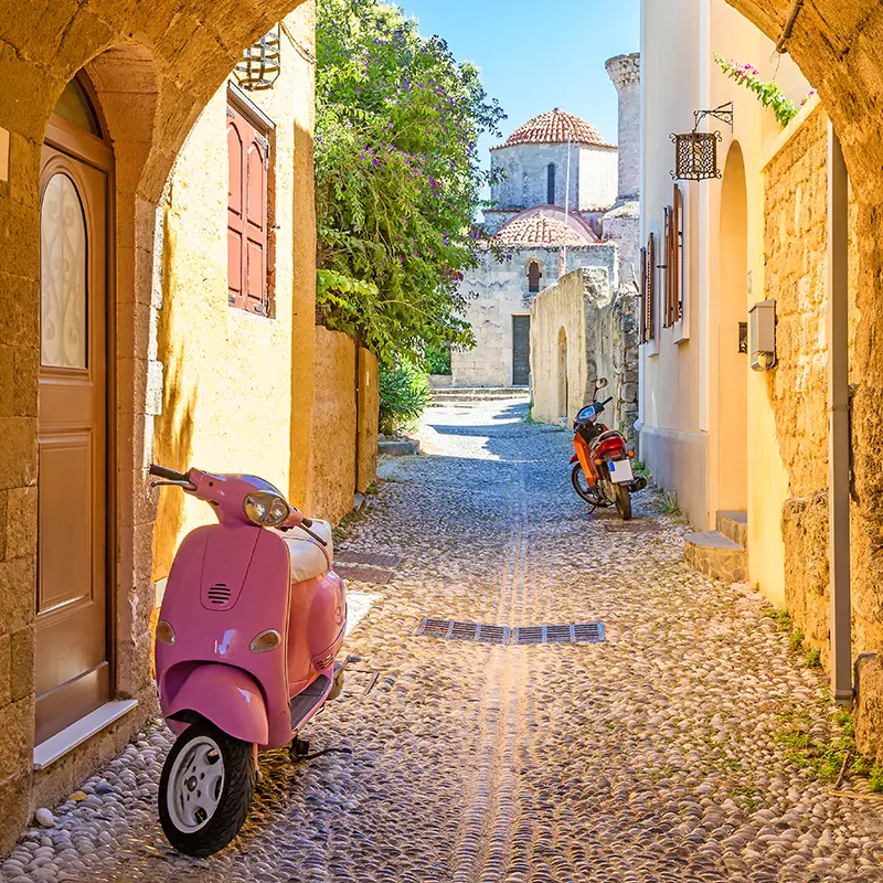 FAQs about ferry to Rhodes island.